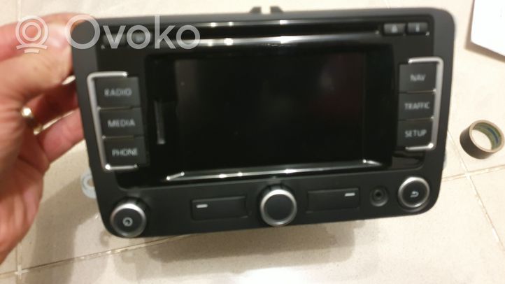 Volkswagen Multivan T5 Radio/CD/DVD/GPS-pääyksikkö 3C0035279