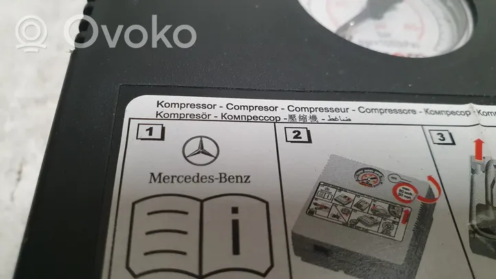 Mercedes-Benz C W205 Compressore pneumatico A0005835001