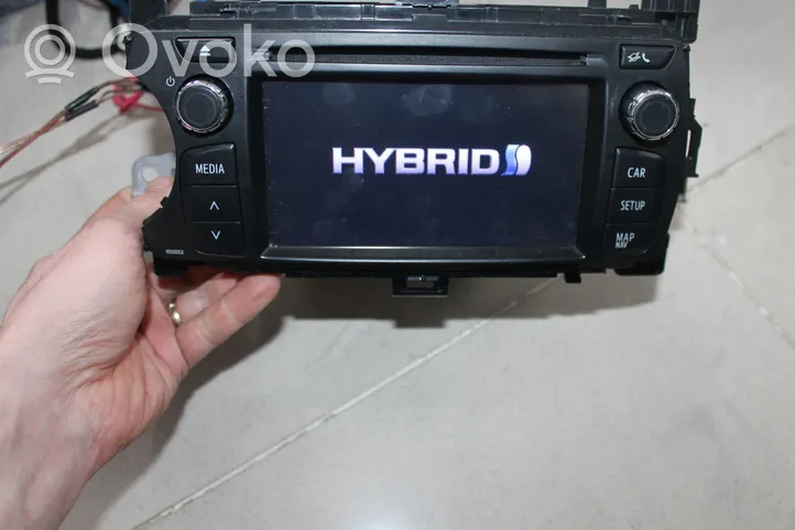 Toyota Yaris Panel / Radioodtwarzacz CD/DVD/GPS 861400D050