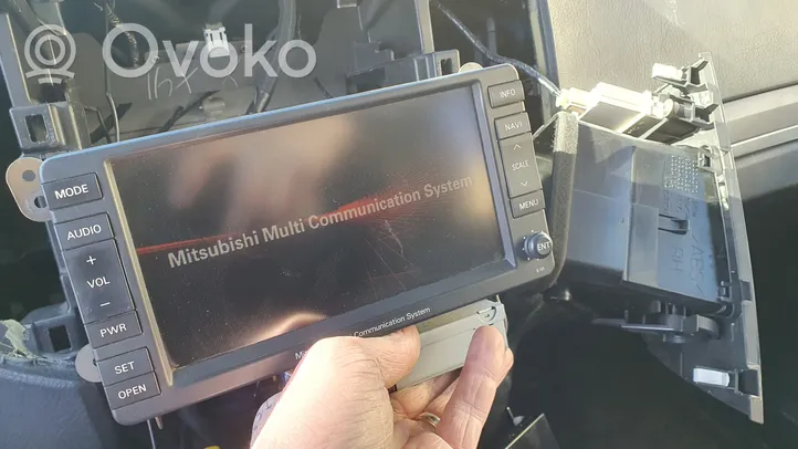 Mitsubishi Outlander Radio / CD/DVD atskaņotājs / navigācija 8750A070