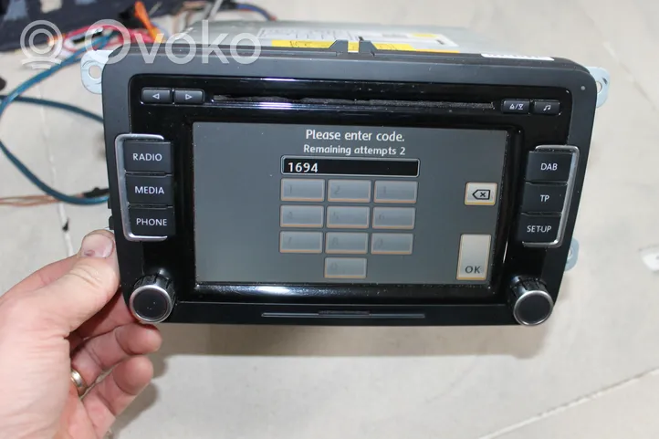 Volkswagen Tiguan Radio/CD/DVD/GPS-pääyksikkö 3C8035195A