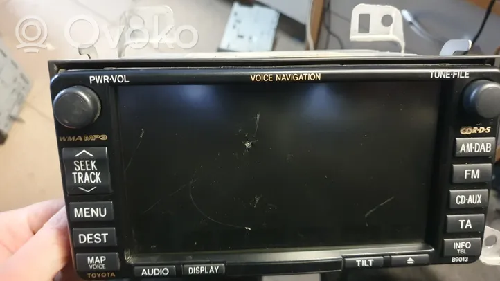 Toyota Avensis T270 Radio/CD/DVD/GPS-pääyksikkö 8612020A90