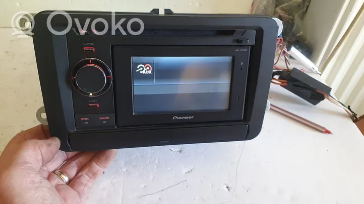 Volkswagen Golf Plus Radio/CD/DVD/GPS-pääyksikkö PIONEER