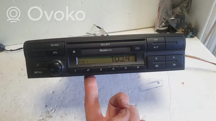 Skoda Yeti (5L) Radio/CD/DVD/GPS-pääyksikkö 1Z0035152E
