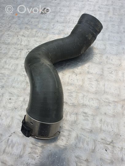 Renault Kangoo II Tube d'admission de tuyau de refroidisseur intermédiaire 1085614S02