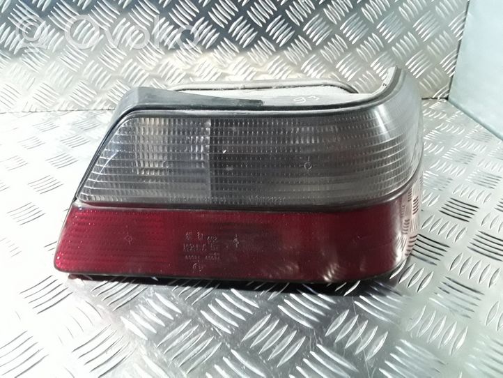 Peugeot 605 Lampa tylna 