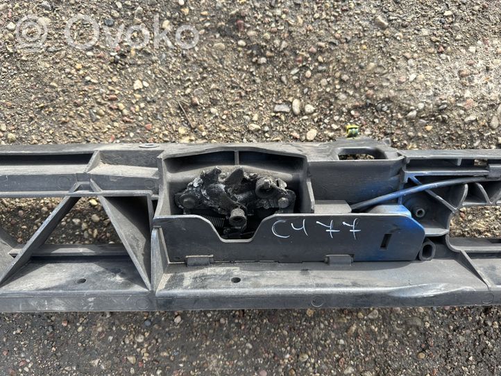 Citroen C4 II Picasso Radiateur panneau supérieur d'admission d'air 9806629380