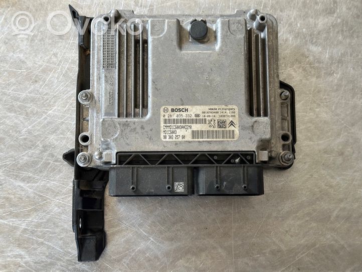 Peugeot 308 Calculateur moteur ECU 9830225780