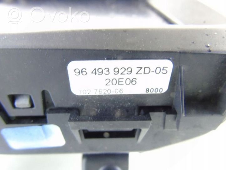 Citroen C6 Monitori/näyttö/pieni näyttö 96493929zd