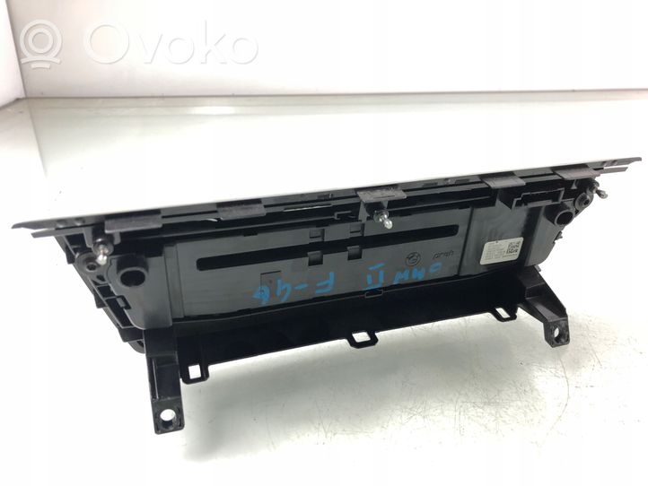 BMW 2 F46 Panel / Radioodtwarzacz CD/DVD/GPS 9371455