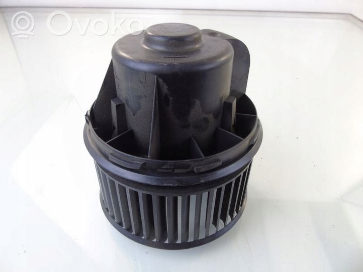 Volvo V40 Ventola riscaldamento/ventilatore abitacolo AV6N18456BA