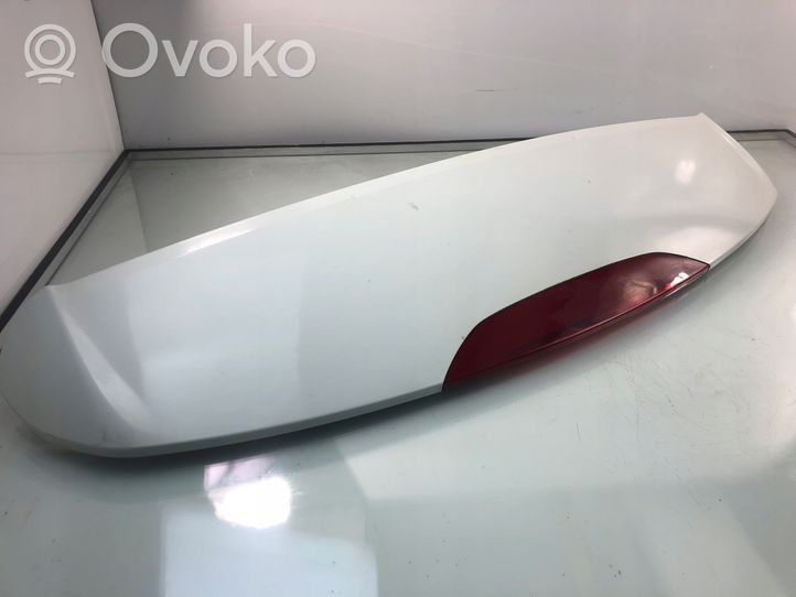 Volvo V60 Spojler klapy tylnej / bagażnika 31253209