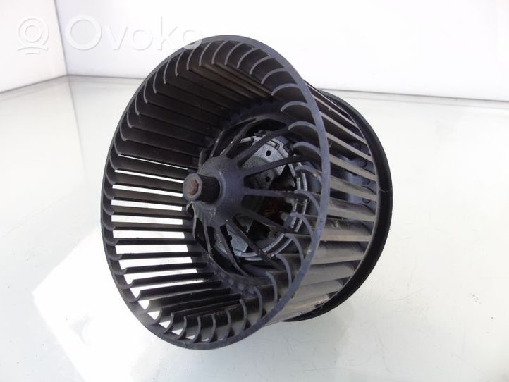 Ford Focus Heater fan/blower AV6N18456CA