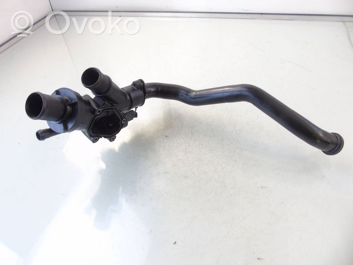 Ford Mondeo MK IV Obudowa termostatu 9803648780