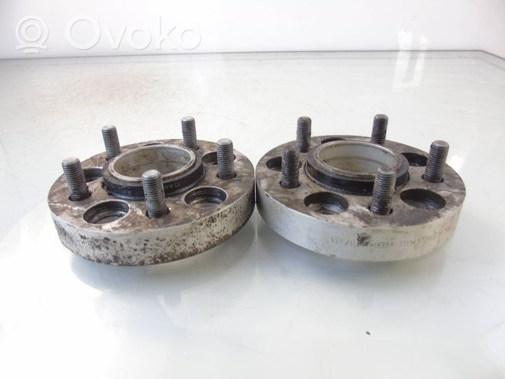 Volvo C30 Distanziali per ruota 5035633