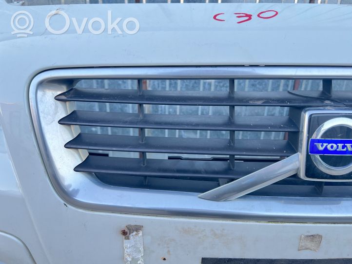 Volvo C30 Zderzak przedni 