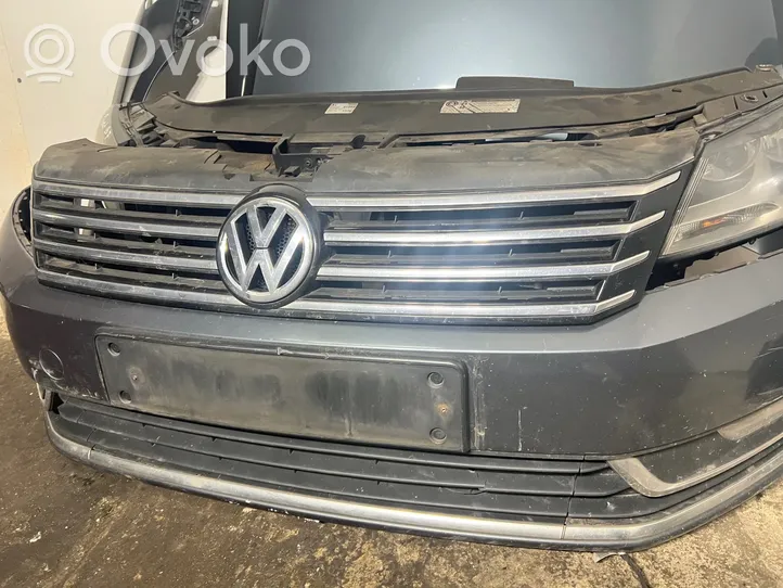 Volkswagen PASSAT B7 Priekio detalių komplektas 