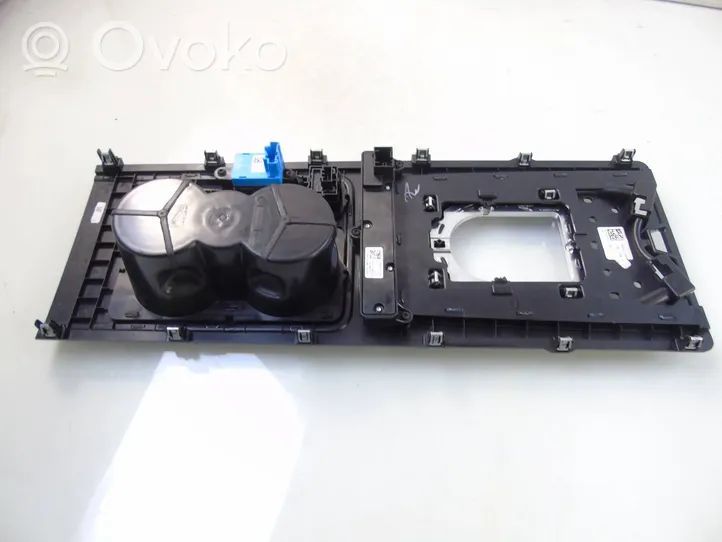 Jaguar XE Console centrale GX73044E04B