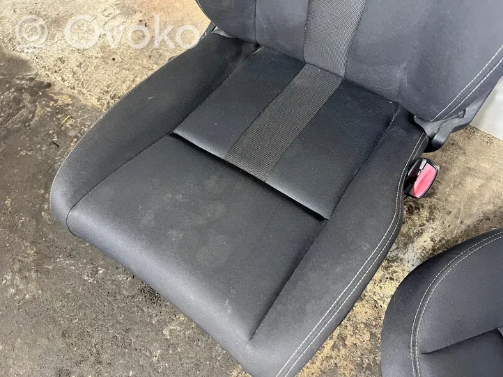 Renault Megane III Seat set 