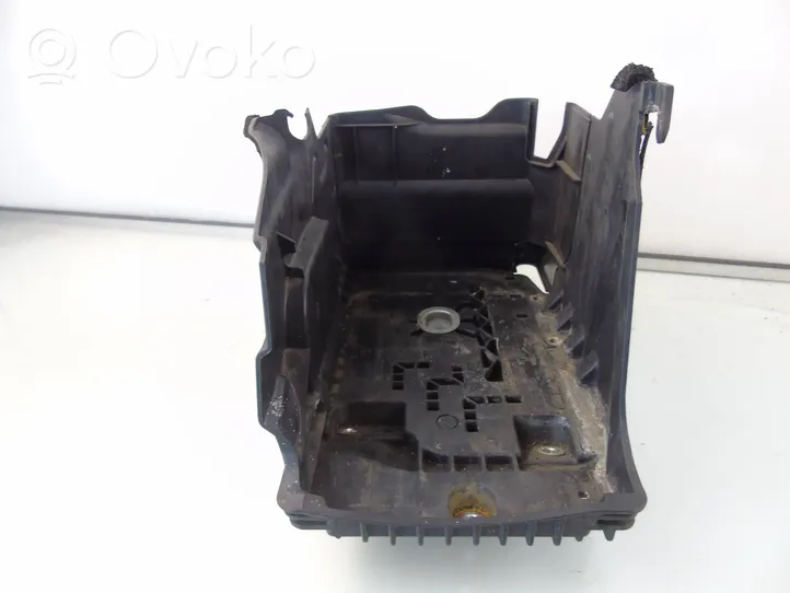 Volvo V70 Support boîte de batterie 31335432