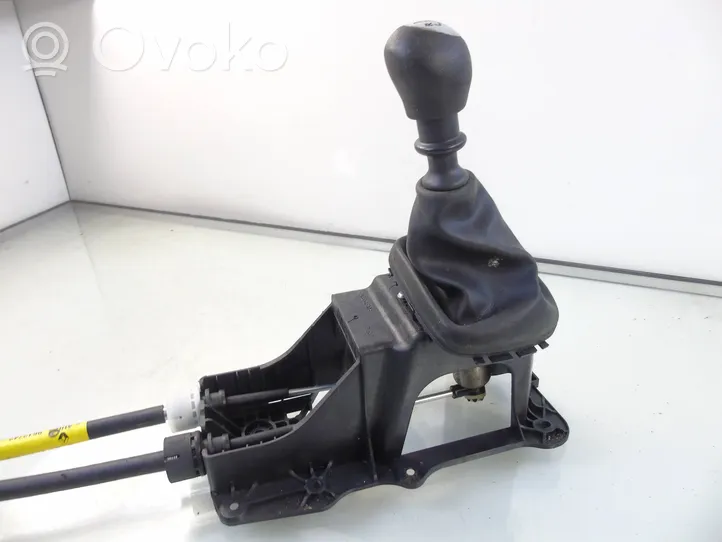 Renault Megane III Gear selector/shifter (interior) 8201062921