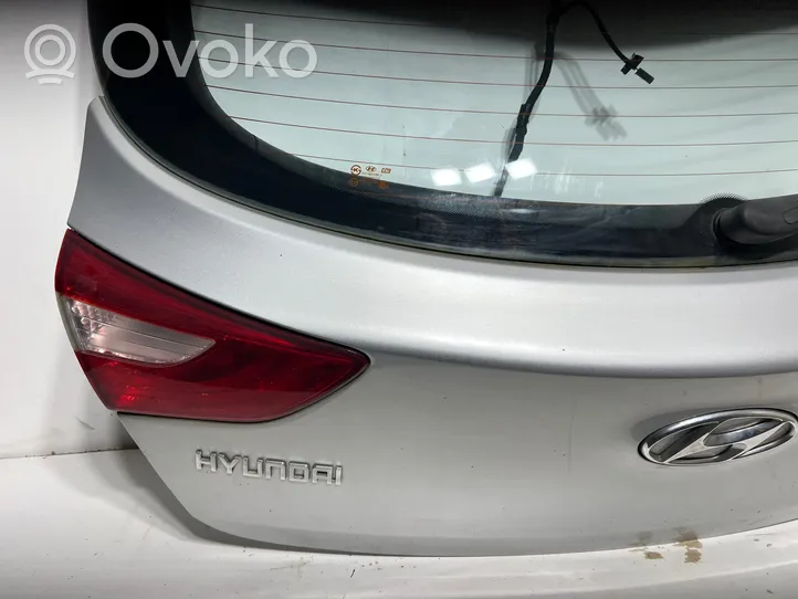 Hyundai i30 Puerta del maletero/compartimento de carga 