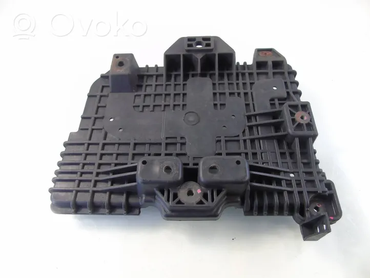 Hyundai i40 Vassoio scatola della batteria 37150-3Z000