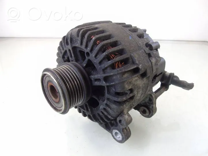 Skoda Octavia Mk2 (1Z) Generatore/alternatore 06F903023C