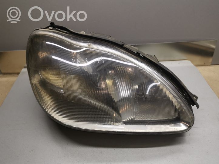 Mercedes-Benz S W220 Phare frontale 0301153402