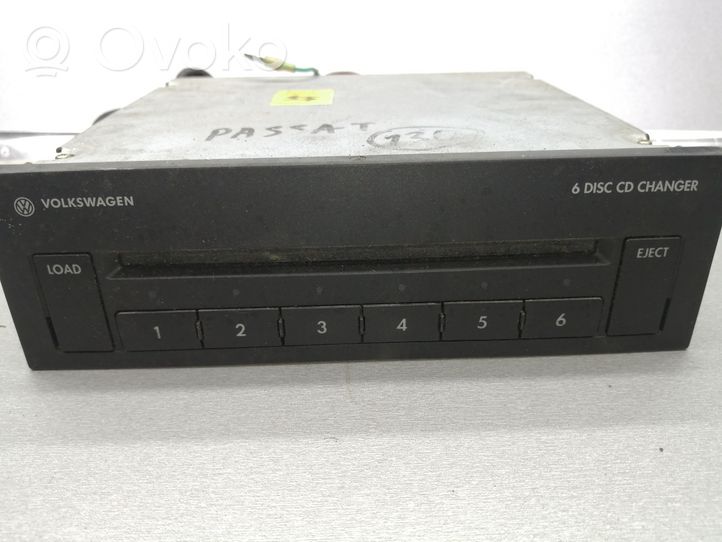 Volkswagen PASSAT B5.5 CD/DVD changer 3B7035110