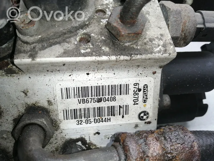 BMW 7 E65 E66 Actif barre stabilisatrice valve contrôle bloc 6758704