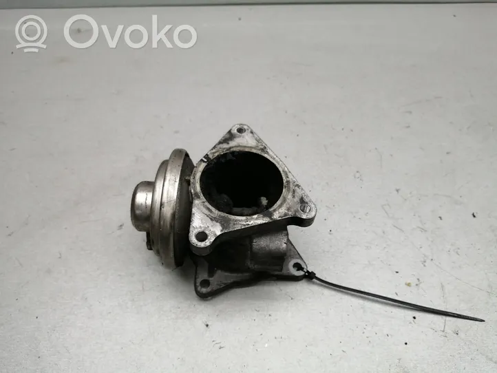 Volkswagen Golf V Valvola EGR 038129637D