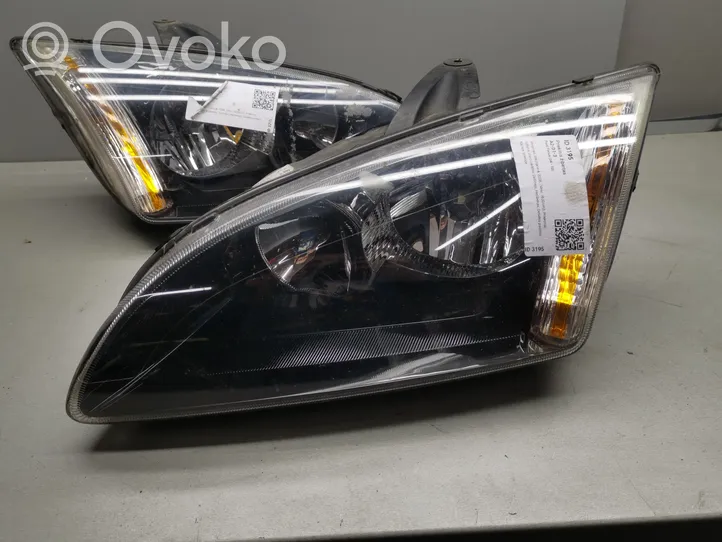 Ford Focus Headlights/headlamps set 4M5113W029KE