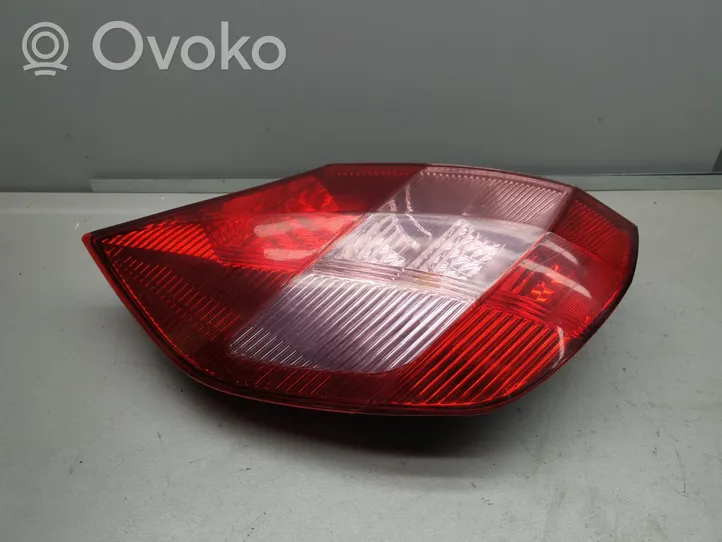 Renault Scenic II -  Grand scenic II Rear/tail lights 085511937