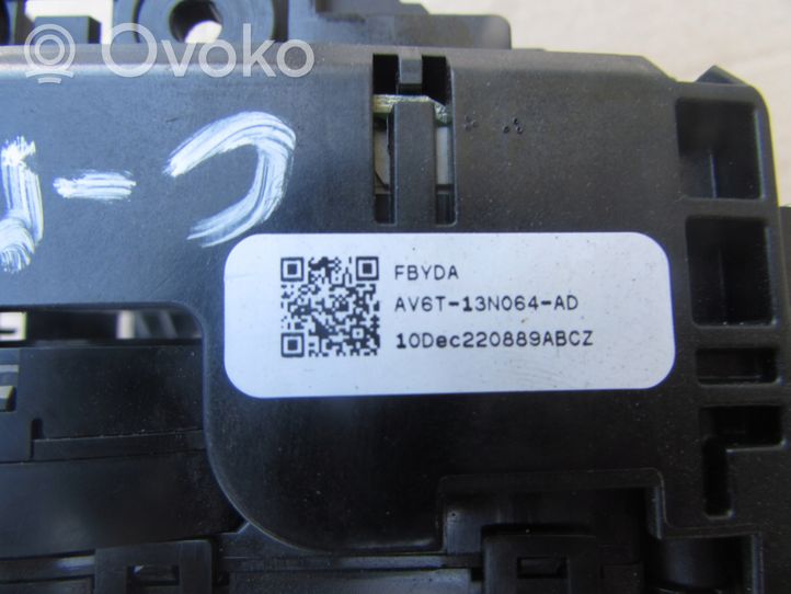 Ford C-MAX II Leva/interruttore dell’indicatore di direzione e tergicristallo AV6T13N064AD