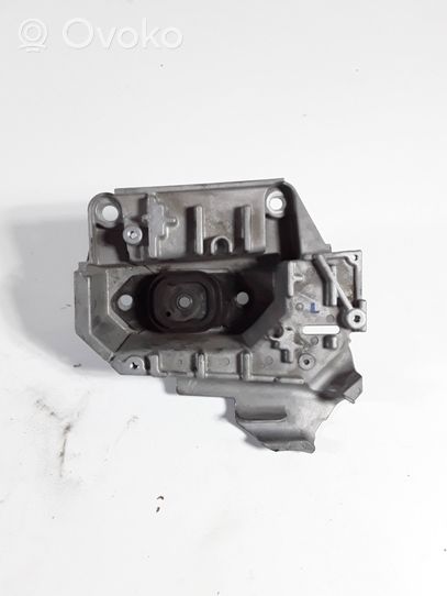 Renault Clio III Support de boîte de vitesses 8200477152