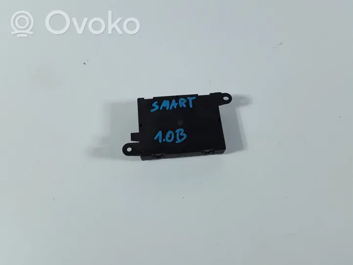 Smart ForTwo II Inne komputery / moduły / sterowniki A4519003401