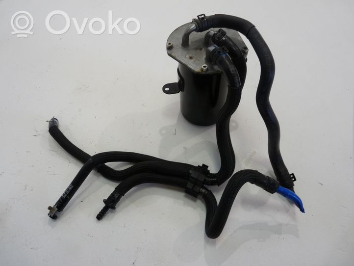 Volkswagen Touareg II Boîtier de filtre à carburant 7P6127401