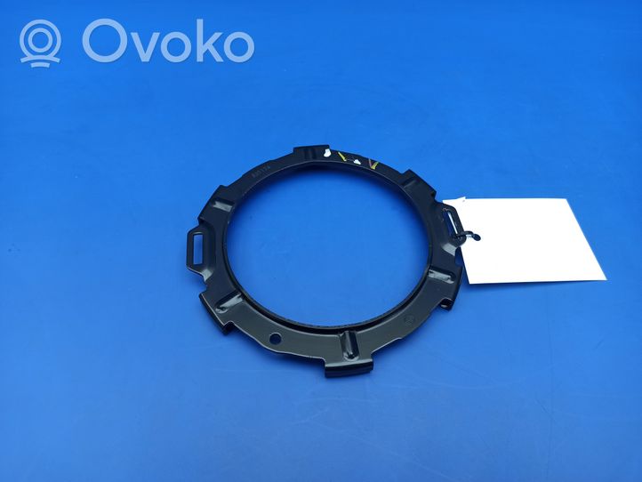 Toyota C-HR Bague de verrouillage pour réservoir de carburant 53517A