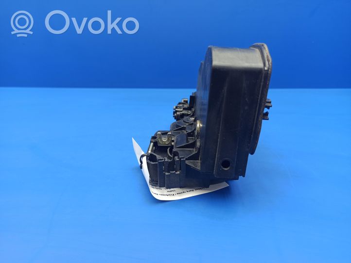 BMW 6 E63 E64 Front door lock 7167066