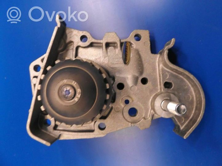 Renault Clio II Water pump PA634