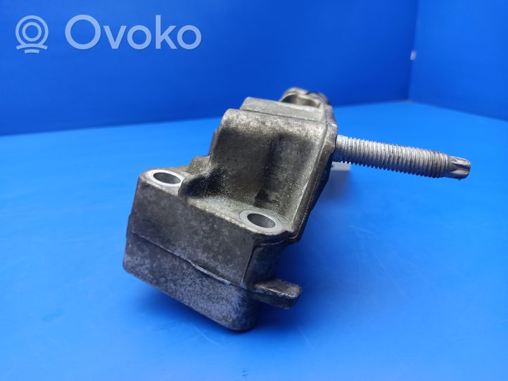 Volvo S40 Engine mounting bracket 3M516030