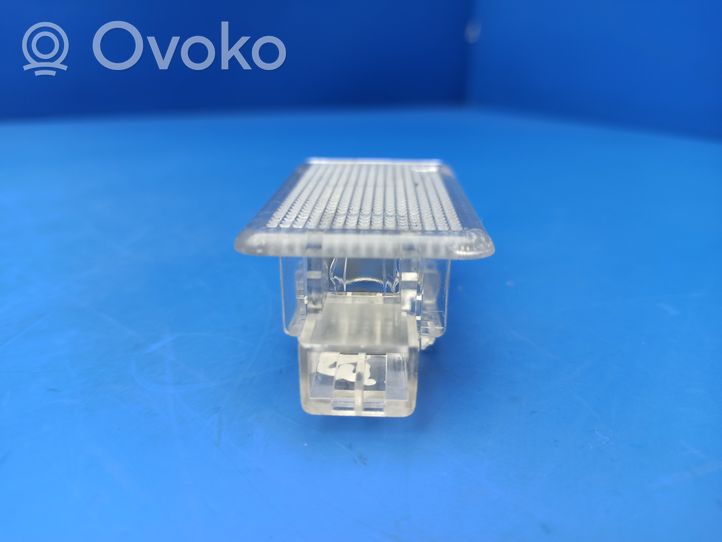 Volvo S40 Wewnętrzna lampka bagażnika 30755108