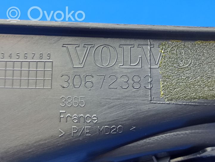 Volvo S40 Boczny element deski rozdzielczej 30672383