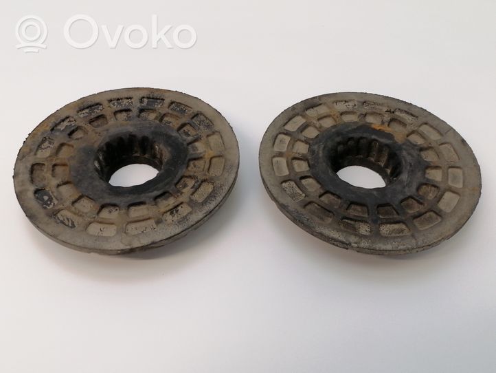 Opel Insignia A Rear coil spring rubber mount 