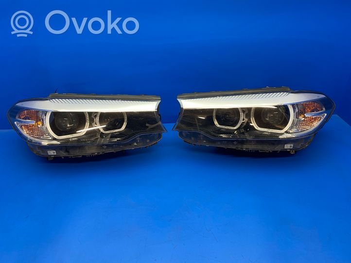 BMW 5 G30 G31 Lot de 2 lampes frontales / phare 10391010006