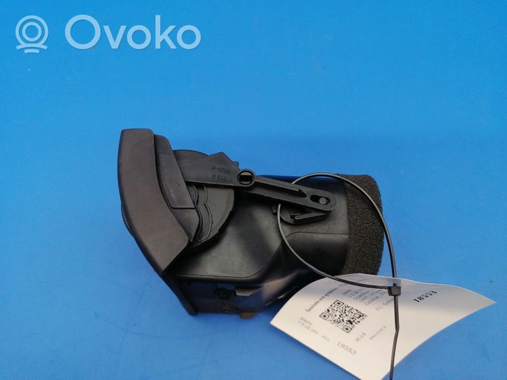 BMW 7 E38 Copertura griglia di ventilazione laterale cruscotto 64228390109