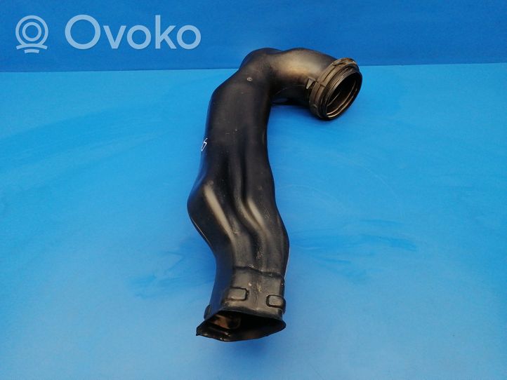 BMW 7 E38 Air intake hose/pipe 2246762