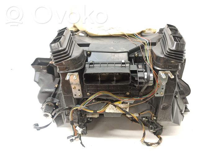 BMW 7 E38 Scatola climatizzatore riscaldamento abitacolo assemblata 8373173