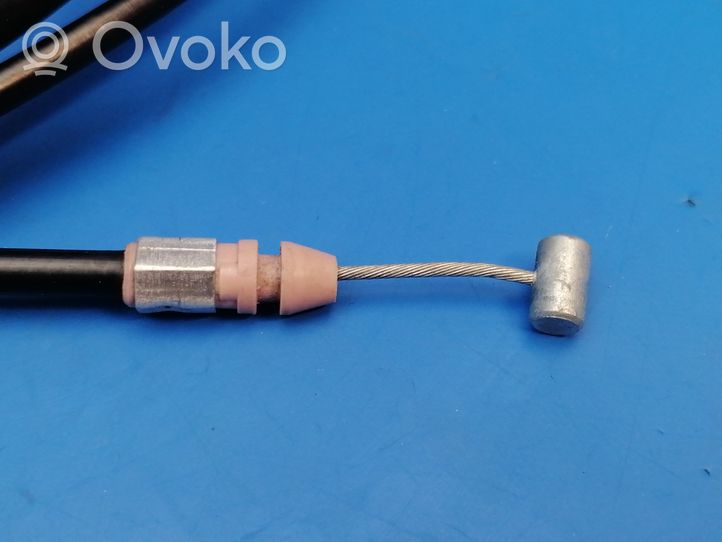 Mazda RX8 Cavo di rilascio del tappo del serbatoio del carburante 